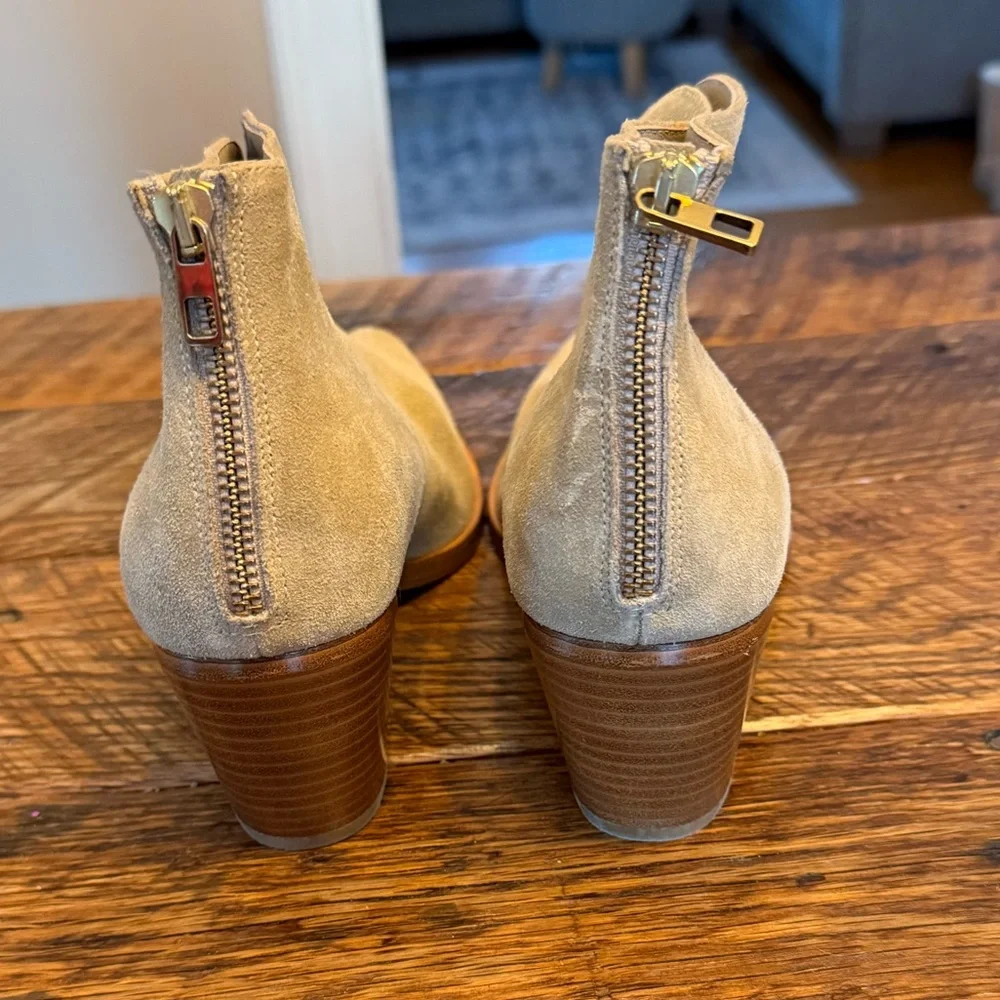 Vince Light Tan Ankle Booties